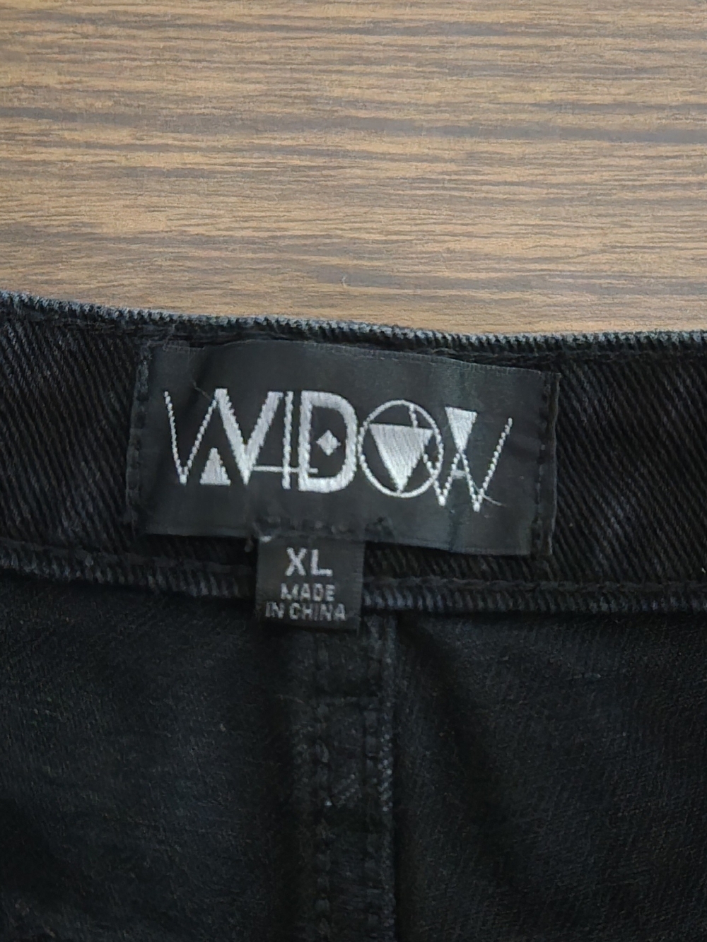 🥀 Dolls Kill Widow Grateful Heart Rose Embroidered Denim Shorts ♥️ - Picture 2 of 3
